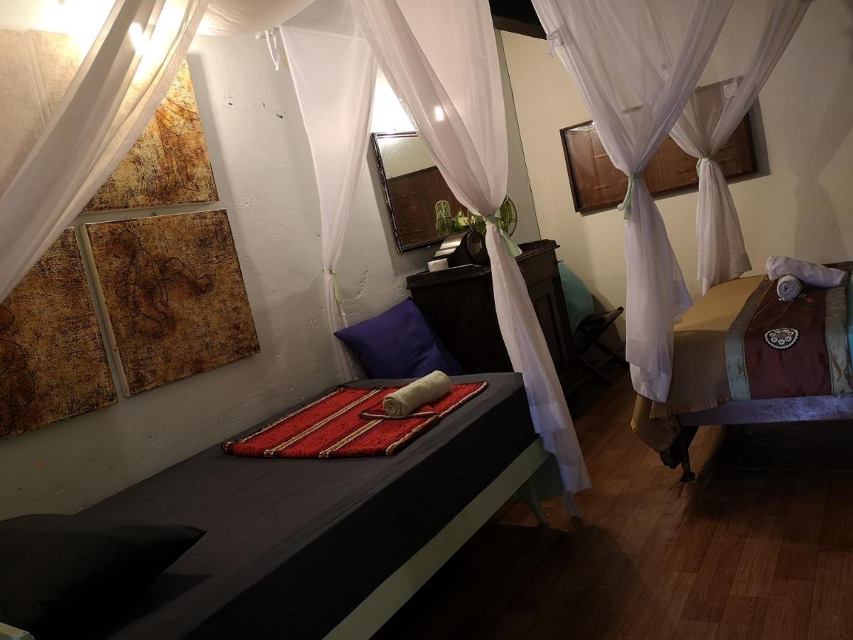 มูนทรี 47 Motel จอร์จทาวน์ ภายนอก รูปภาพ