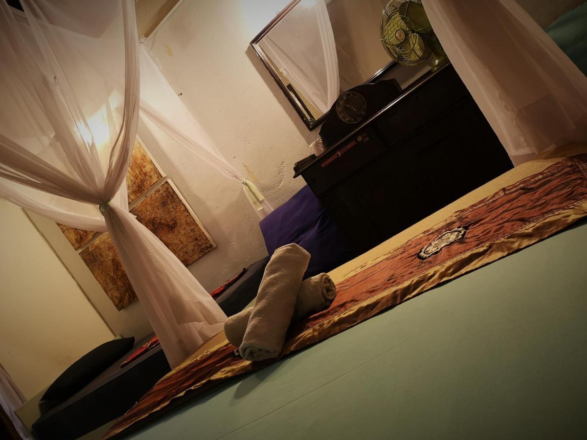 มูนทรี 47 Motel จอร์จทาวน์ ภายนอก รูปภาพ